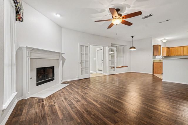 1342 Clear Creek Drive, Lewisville, TX 75067