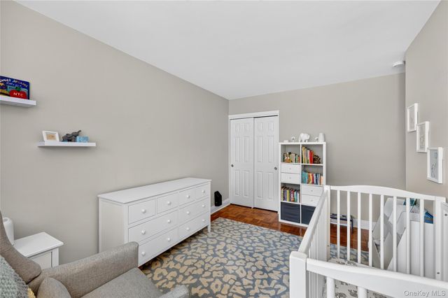 240 Garth Road 4H2, Scarsdale, NY 10583