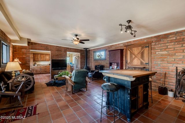 17300 S Camino Cartagena, Sahuarita, AZ 85629