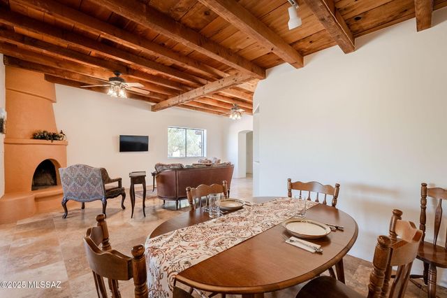 17300 S Camino Cartagena, Sahuarita, AZ 85629