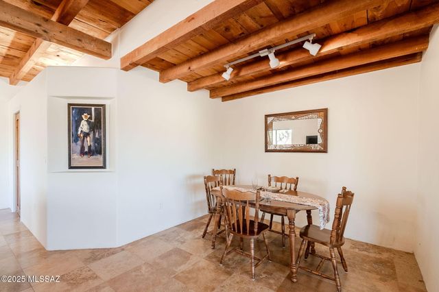 17300 S Camino Cartagena, Sahuarita, AZ 85629