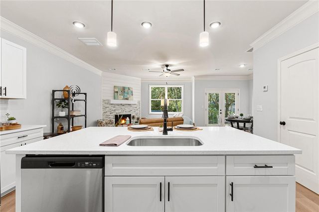 37 Crest Drive 6, Hartwell, GA 30643