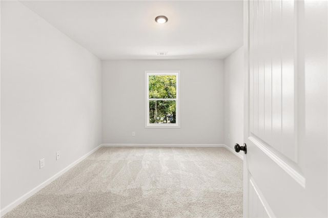 37 Crest Drive 6, Hartwell, GA 30643