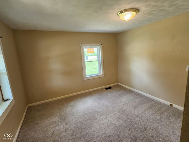 8715 W State Road 58, Norman, IN 47264