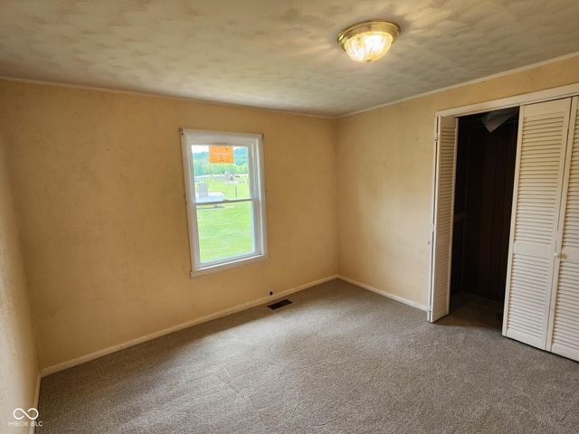 8715 W State Road 58, Norman, IN 47264