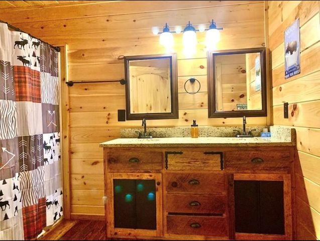 90 Solitude Ridge Lane, Murphy, NC 28906