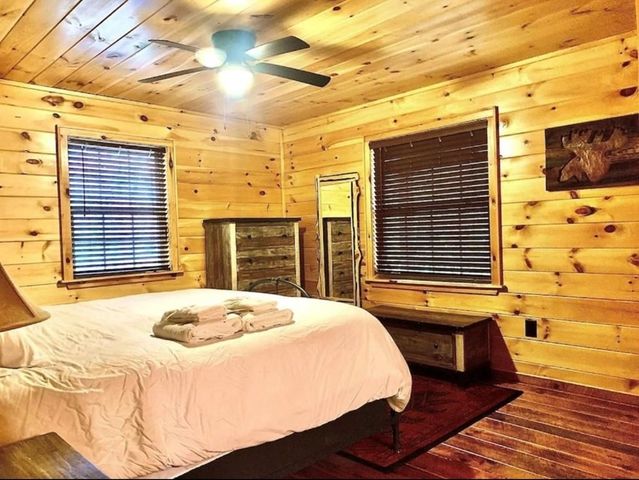 90 Solitude Ridge Lane, Murphy, NC 28906