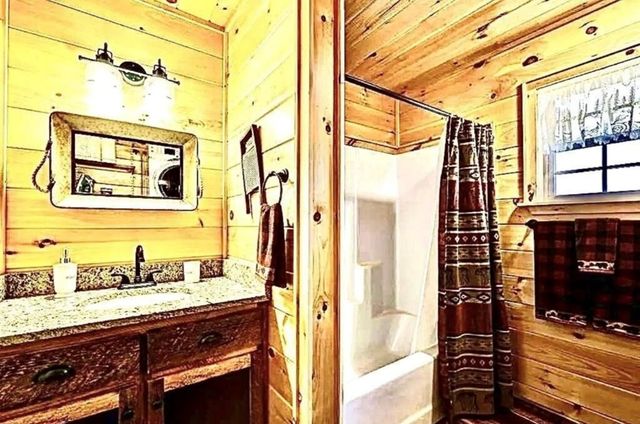 90 Solitude Ridge Lane, Murphy, NC 28906