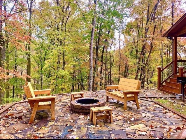 90 Solitude Ridge Lane, Murphy, NC 28906