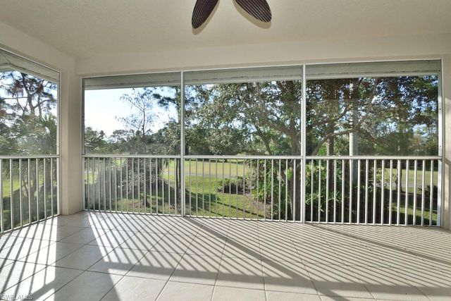 8125 Celeste DR 5216, Naples, FL 34113