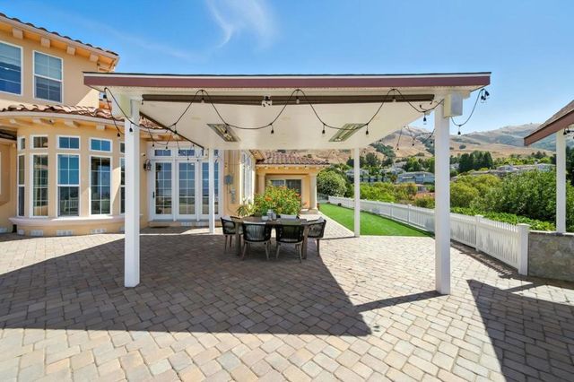 44989 Vista Del Sol, Fremont, CA 94539