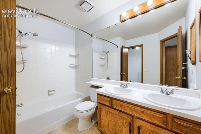 3515 Queen Anne Way, Colorado Springs, CO 80917