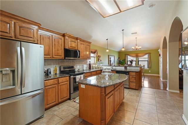 14421 Red River Dr, Corpus Christi, TX 78410