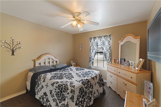 14421 Red River Dr, Corpus Christi, TX 78410