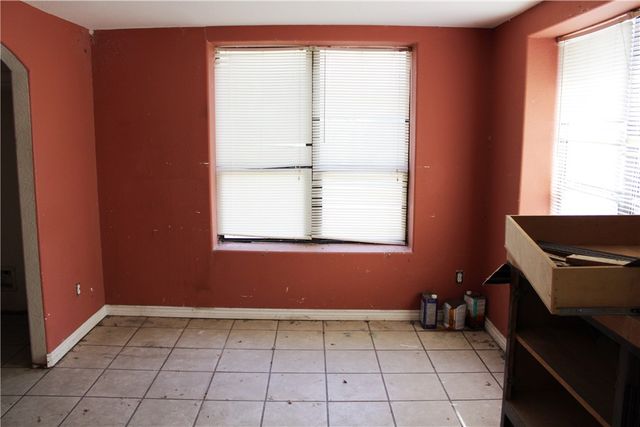 602 E Alice, Kingsville, TX 78363