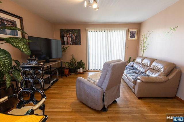 226 Webster Avenue, Jersey City, NJ 07307