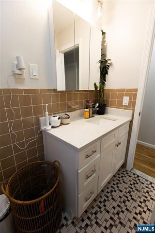 226 Webster Avenue, Jersey City, NJ 07307