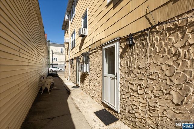 226 Webster Avenue, Jersey City, NJ 07307