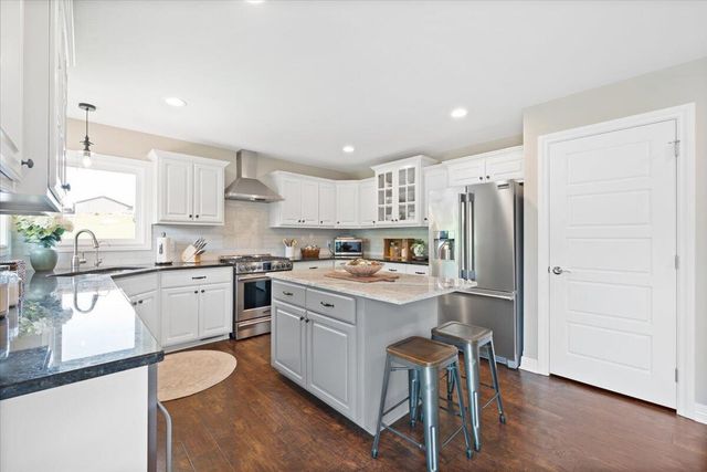 63004 250TH Street, Glenwood, IA 51534