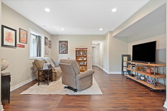 63004 250TH Street, Glenwood, IA 51534