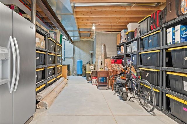 63004 250TH Street, Glenwood, IA 51534