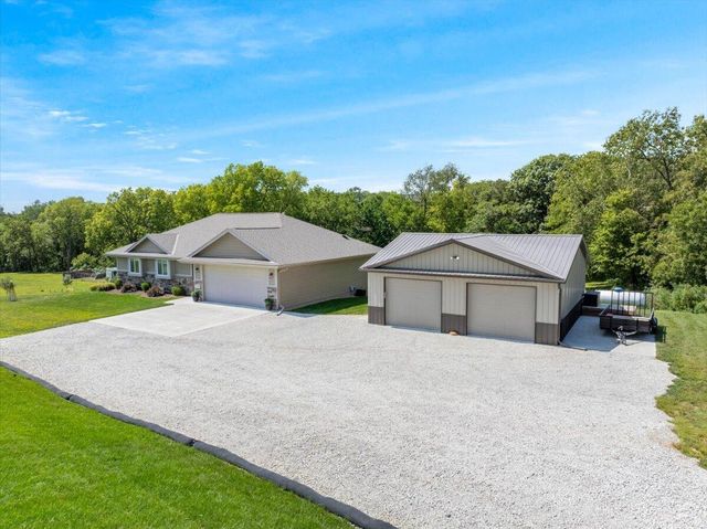 63004 250TH Street, Glenwood, IA 51534