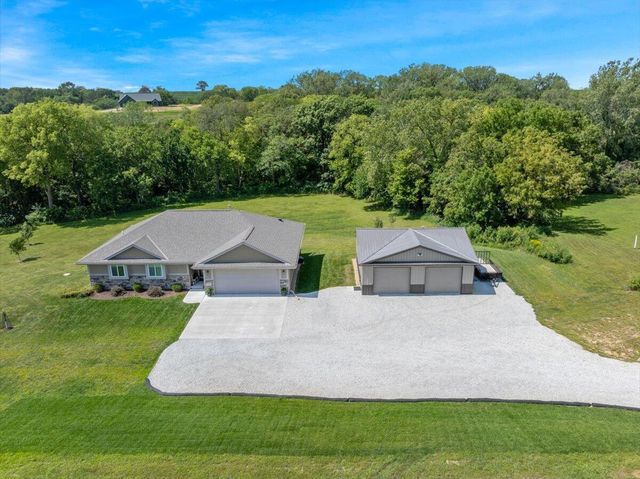 63004 250TH Street, Glenwood, IA 51534