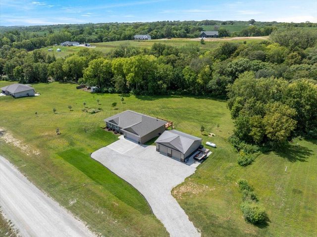 63004 250TH Street, Glenwood, IA 51534