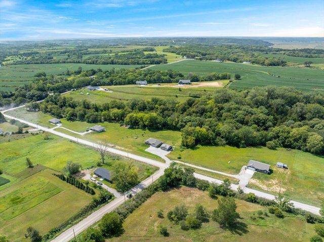 63004 250TH Street, Glenwood, IA 51534