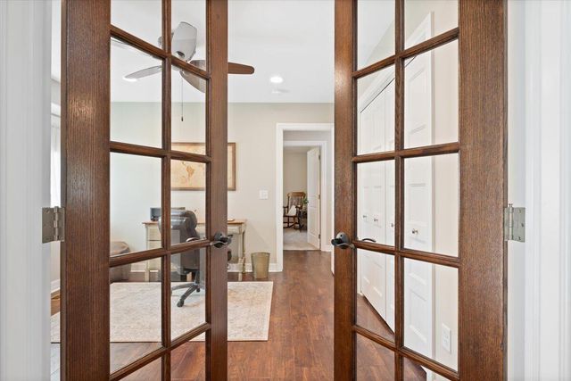 63004 250TH Street, Glenwood, IA 51534