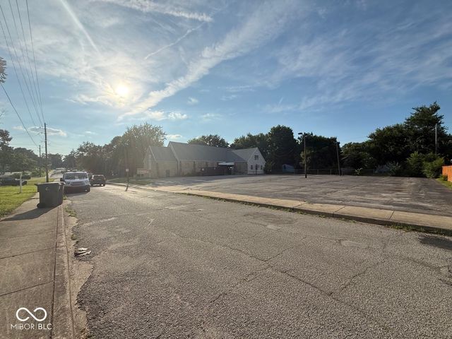 617 W 28th Street, Indianapolis, IN 46208