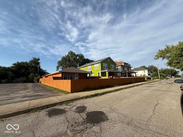 617 W 28th Street, Indianapolis, IN 46208