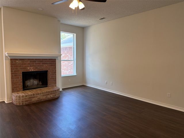 7109 Cottonwood Circle, Sachse, TX 75048