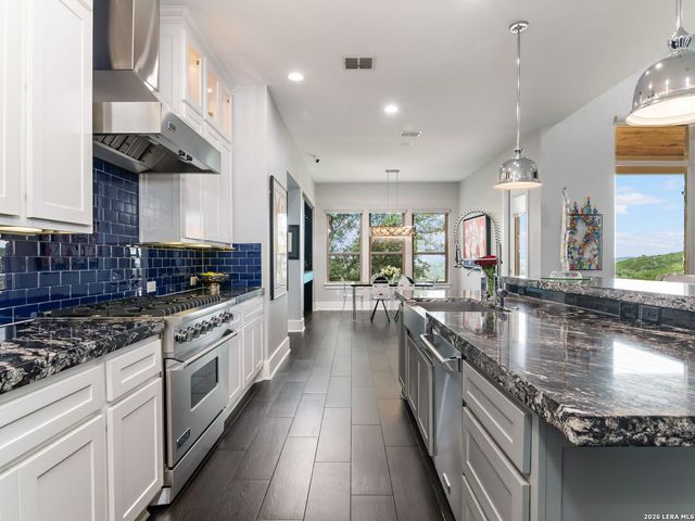 8103 Vanity Hill, San Antonio, TX 78256