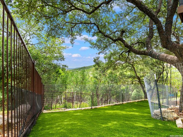 8103 Vanity Hill, San Antonio, TX 78256