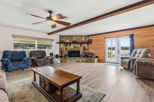 9909 JACARANDA AVENUE, Clermont, FL 34711