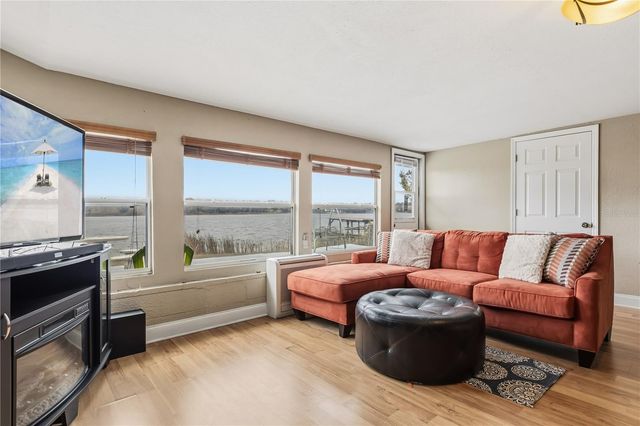 9909 JACARANDA AVENUE, Clermont, FL 34711