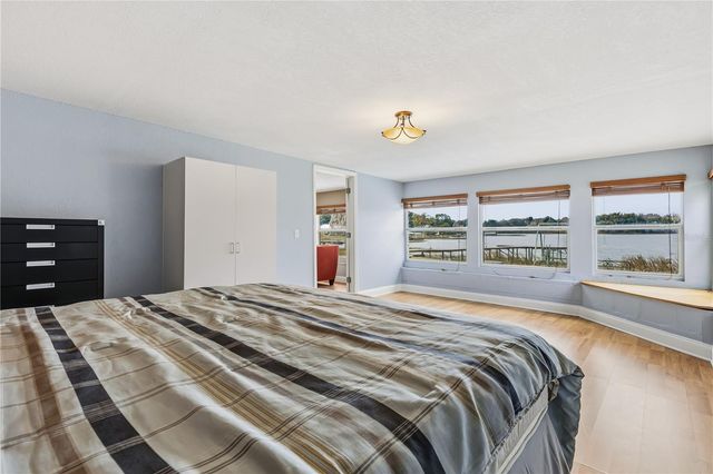 9909 JACARANDA AVENUE, Clermont, FL 34711