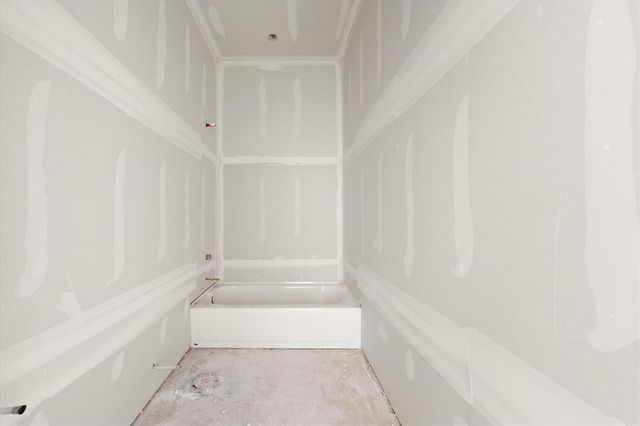 5104 Misty Wood Lane, Mustang, OK 73064