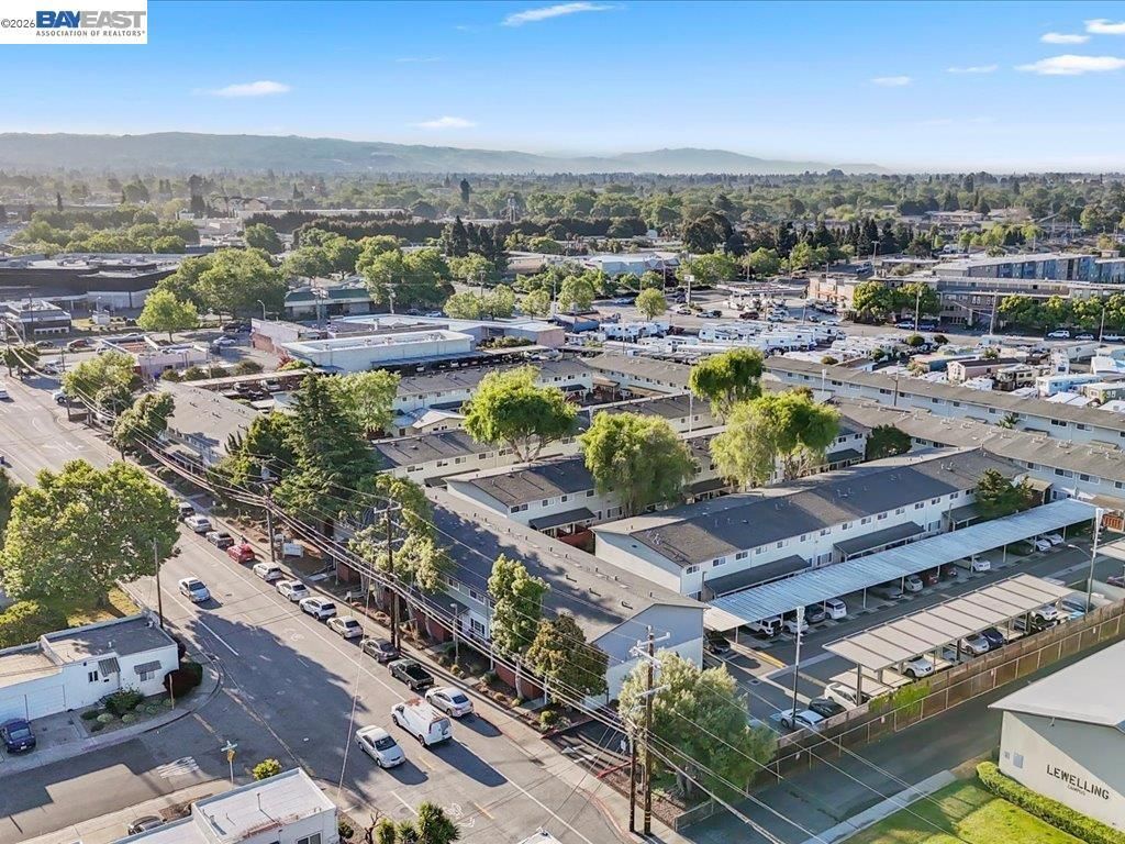 Image 27 of property listing at 700 Fargo 1, San Leandro, CA 94579
