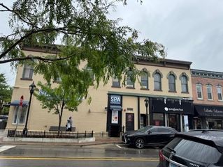 200 S Main Street 5, Naperville, IL 60540