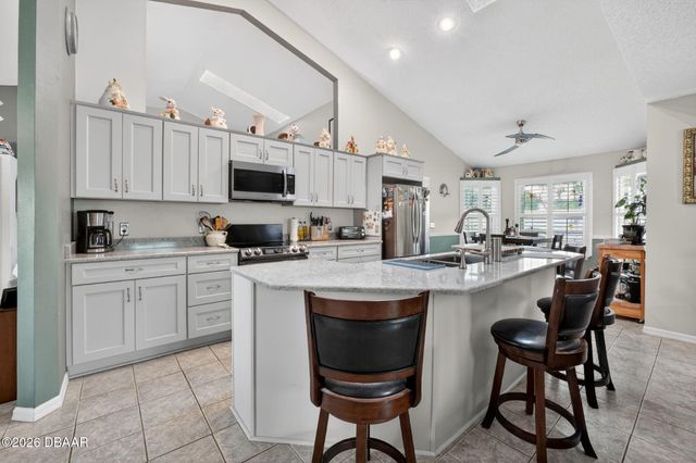 994 Sweetbrier Drive, Deltona, FL 32725