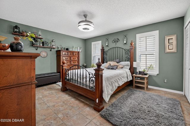 994 Sweetbrier Drive, Deltona, FL 32725