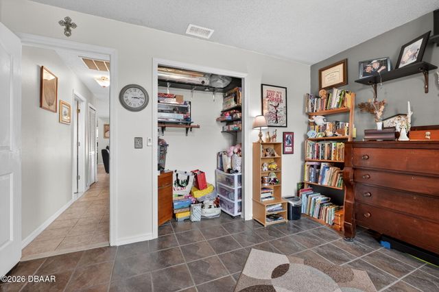 994 Sweetbrier Drive, Deltona, FL 32725