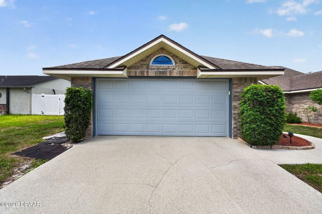 994 Sweetbrier Drive, Deltona, FL 32725