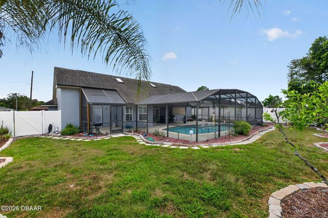 994 Sweetbrier Drive, Deltona, FL 32725