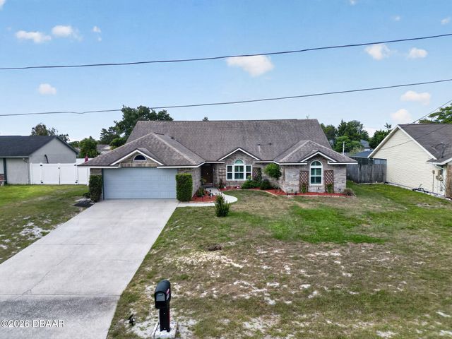 994 Sweetbrier Drive, Deltona, FL 32725