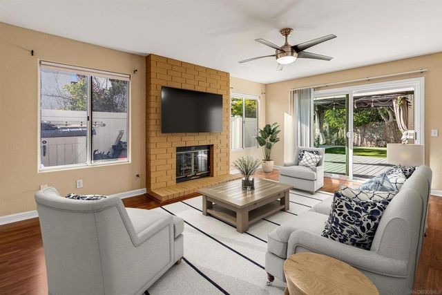 1924 Sagewood, Oceanside, CA 92056