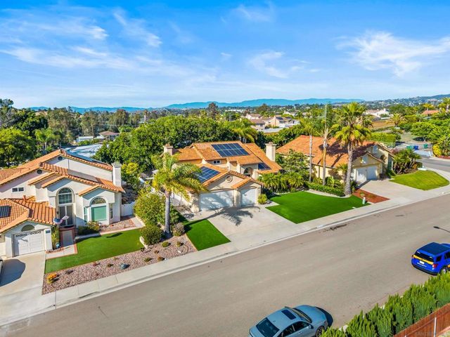 1924 Sagewood, Oceanside, CA 92056