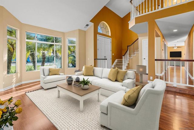 1924 Sagewood, Oceanside, CA 92056